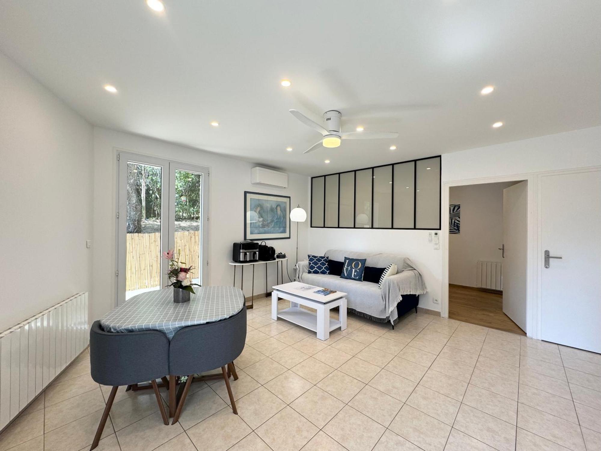 Appartement 1Ch Avec Terrasse Et Jardinet A 400M De La Plage กาวาแลร์-ซูร์-แมร์ ภายนอก รูปภาพ