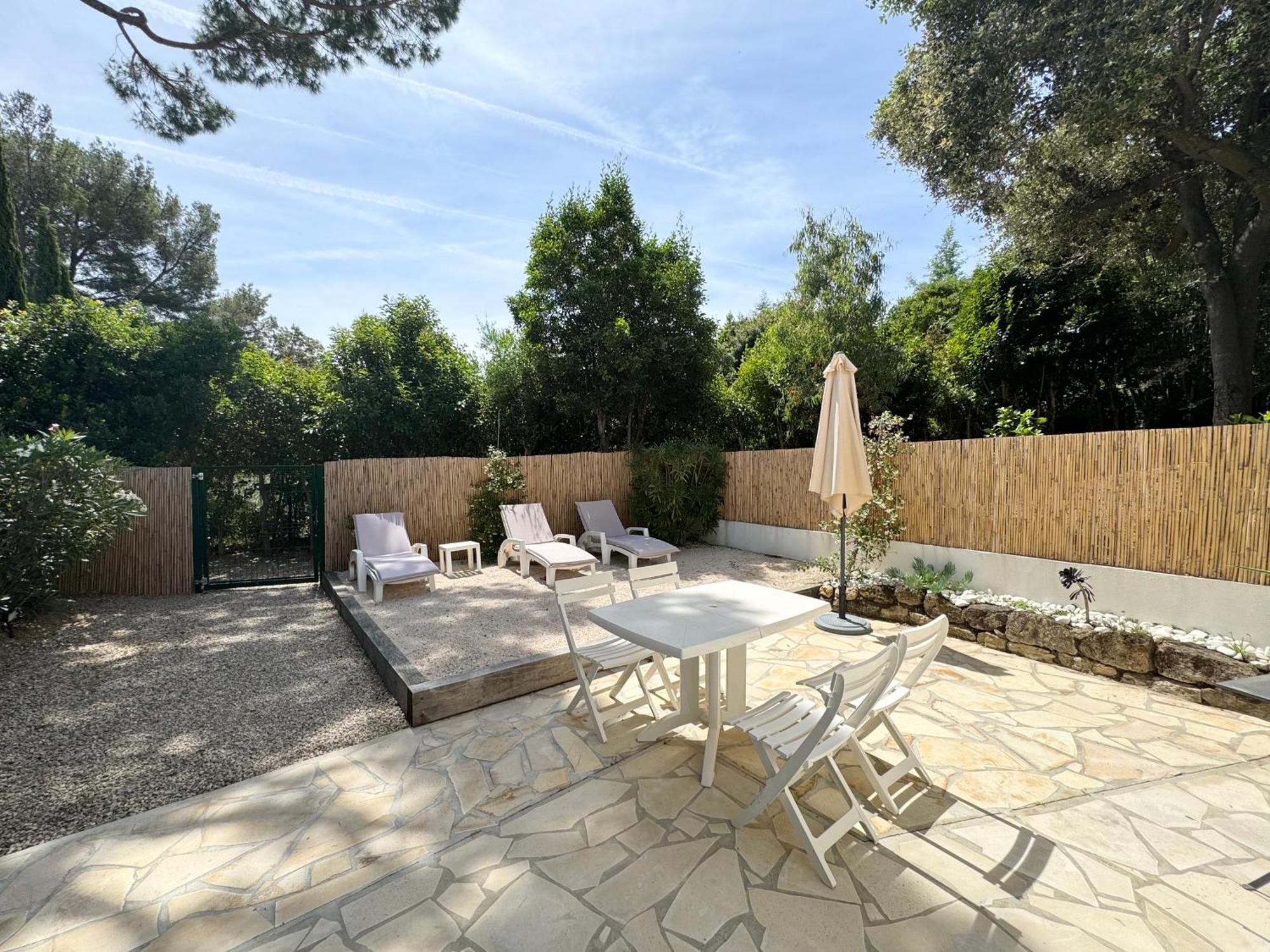 Appartement 1Ch Avec Terrasse Et Jardinet A 400M De La Plage กาวาแลร์-ซูร์-แมร์ ภายนอก รูปภาพ
